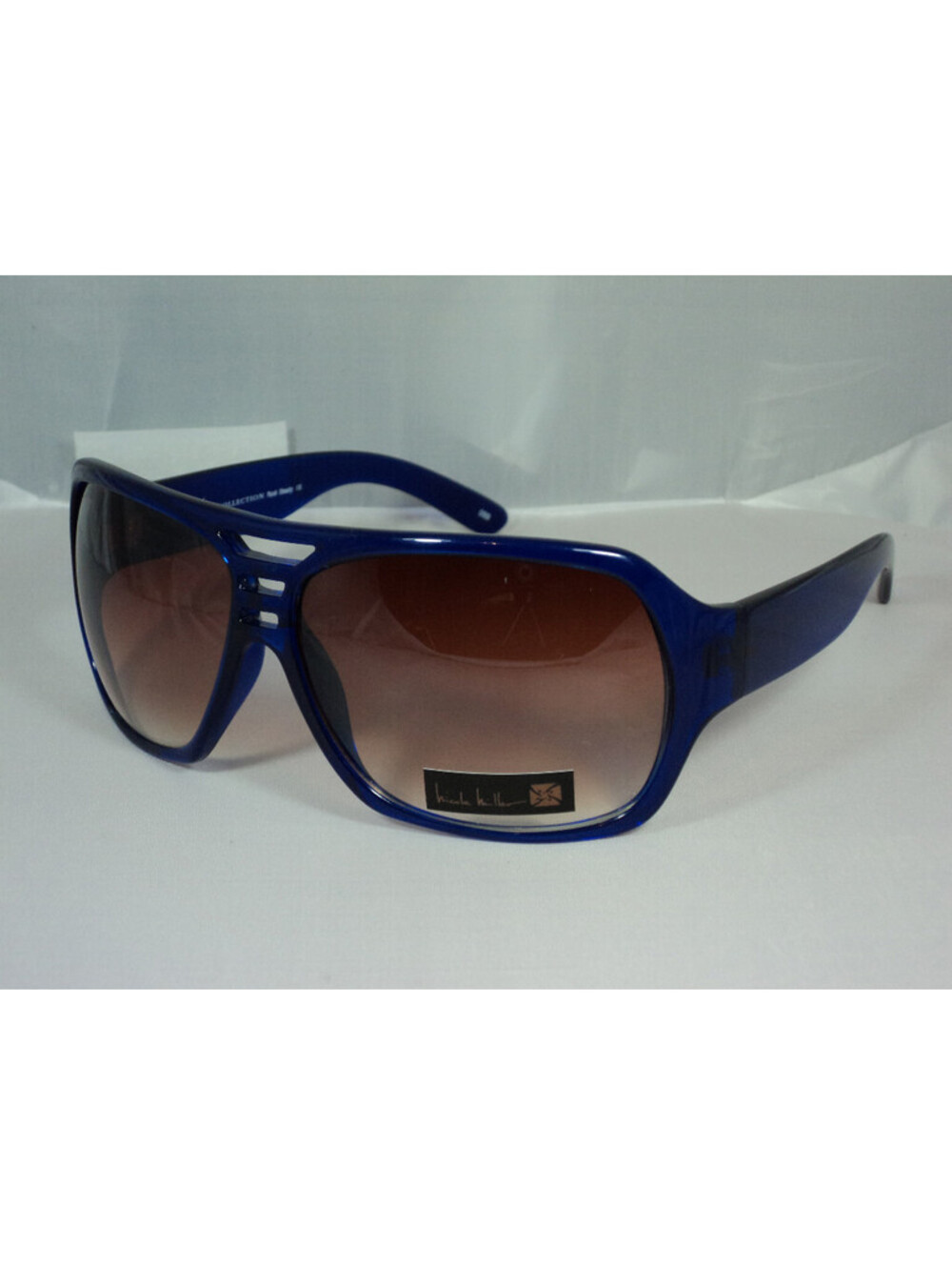 Nicole Miller RockSteady 100% AUTHENTIC 61-14-130 (105)
